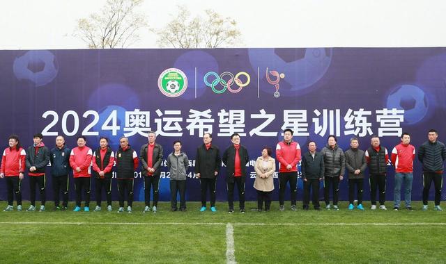 “他将与俱乐部高层会面，以做出决定。